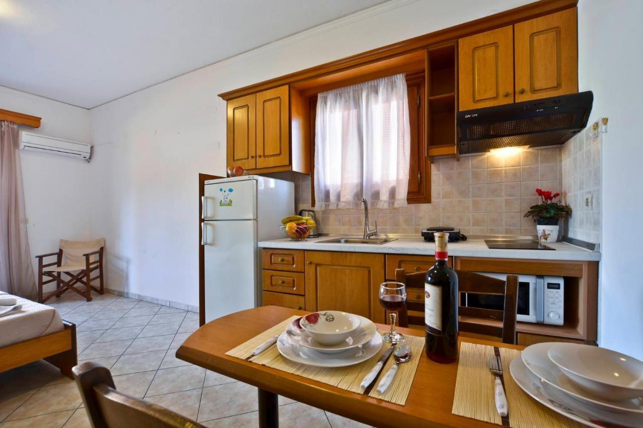 Louvros Apartments Sidari  Ngoại thất bức ảnh