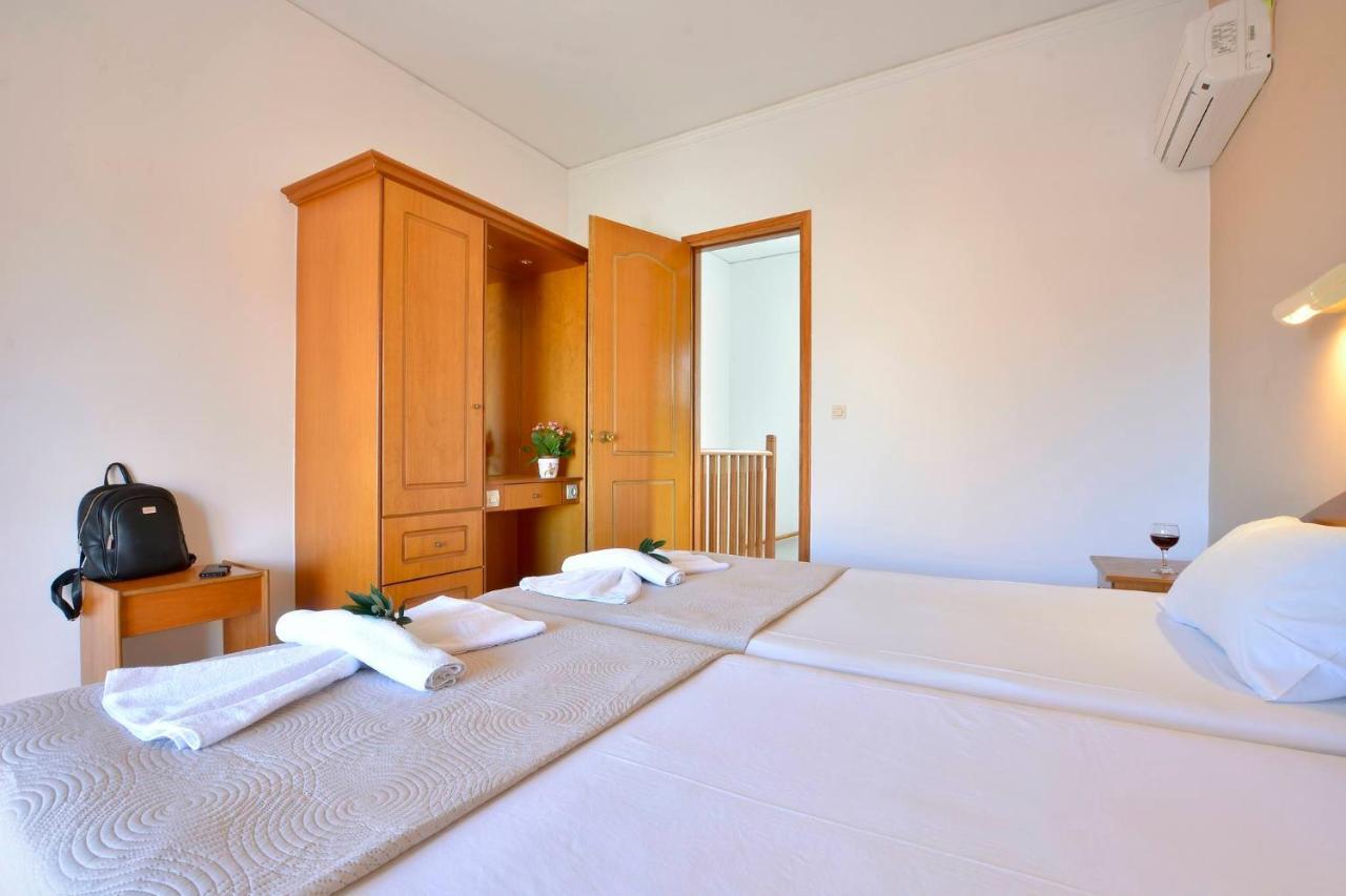 Louvros Apartments Sidari  Ngoại thất bức ảnh