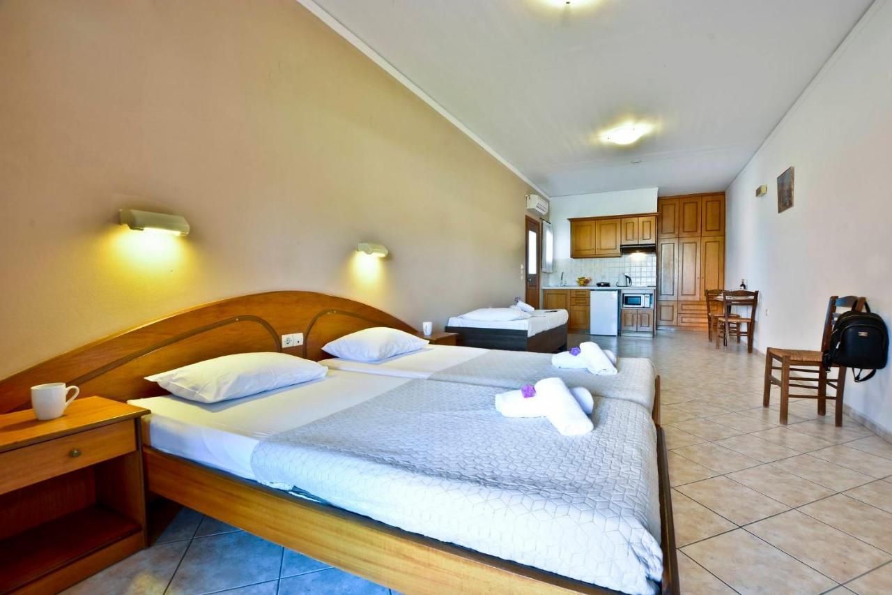 Louvros Apartments Sidari  Ngoại thất bức ảnh