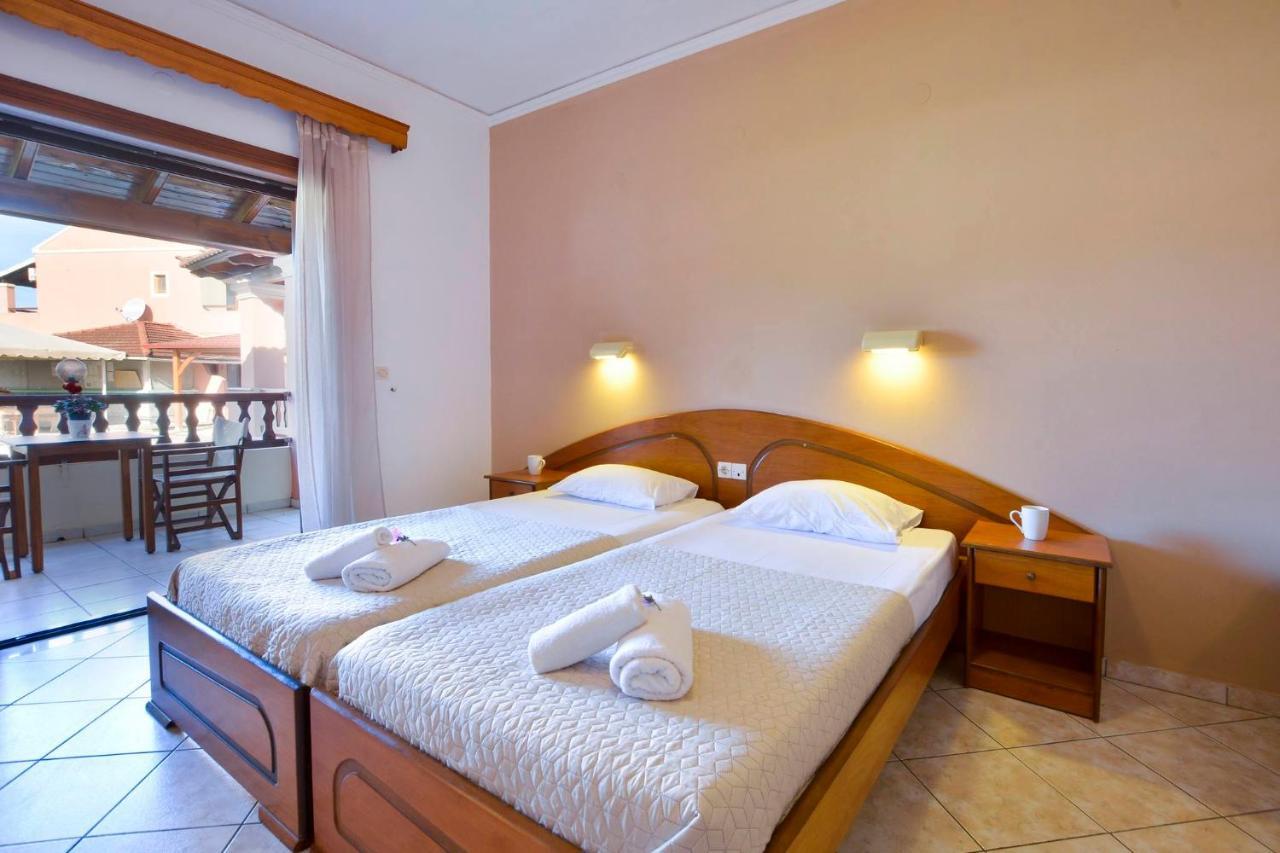 Louvros Apartments Sidari  Ngoại thất bức ảnh