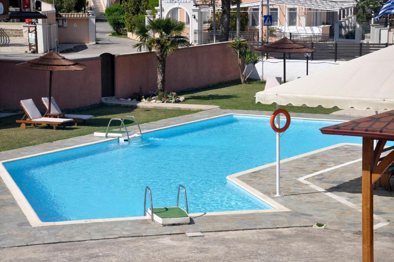 Louvros Apartments Sidari  Ngoại thất bức ảnh